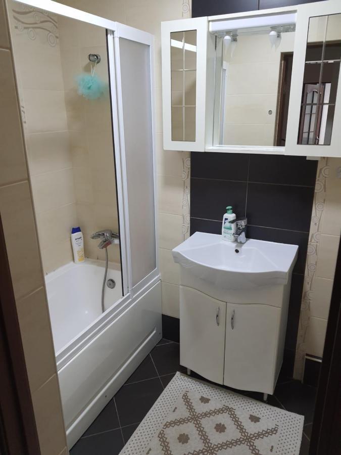Апартаменты В Тихом Месте Chişinău Extérieur photo